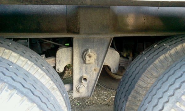 NISSAN DIESEL 6 ล้อหัวลาก พร้อมหางดั้ม สวยมากค่ะ เพียง 4x,xxx กม. ค่ะ