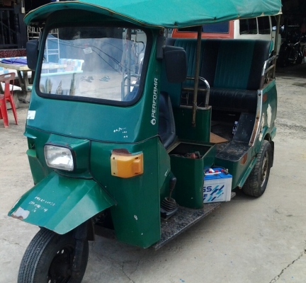 ขายตุ๊กๆ3ล้อไดฮัทสุสภาพขับได้ครับขาย19900สนใจ0853647170