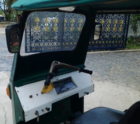 ขายตุ๊กๆ3ล้อไดฮัทสุสภาพขับได้ครับขาย19900สนใจ0853647170