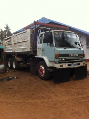 ขายด่วนอีซูซู210 F เครื่อง240 แรง