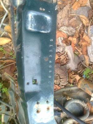 ยังไม่ได้ขายนะครับมีคนโทรมาลูกน้องบอกขายแล้วจริงๆยังอยู่)ขายหัวบิ๊กเอ็มหน้าหักปี95 สภาพตะเข้บเดิมๆ แต่พื้นผุเยอะ คานหน้าโดนไฟแก๊สตัดห้ามไม่ทัน  กระจกหน้าหลังอยู่ครบ  ขายแต่หัว3500บาท ใครอยากได้ประตูแก้มซ้ายขวา กันชน ฝากระโปรงอื่นๆสั่งได้ (มี2หัว)