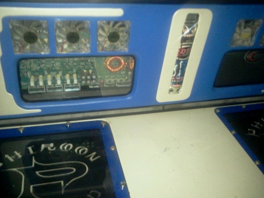 ขายรถกระบะ Isuzu D-MAX 2500 slx กระจกไฟฟ้า เกียร์ธรรมดา ปี 47 เครื่องเสียงเต็ม แม็กซ์ยางดี ไมล์ 16&times;,&times;&times;&times; รถมือเดียว ทะเบียนพร้อม