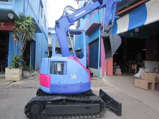 ขาย รถขุดเล็ก KOMATSU รุ่น PC28UU-2 แทร็กเหล็ก มือสองญี่ปุ่น