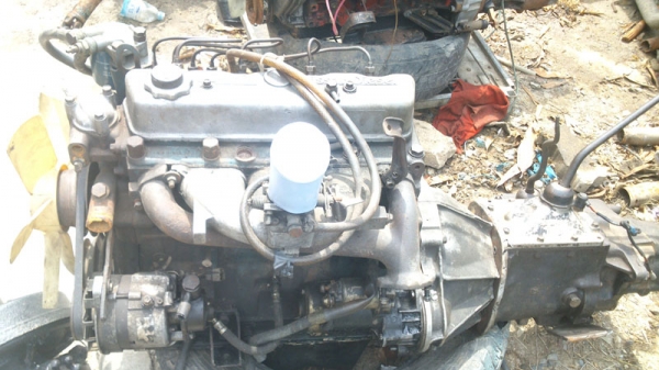 ขายเครื่องยนต์ดีเซลนิสสัน sd20