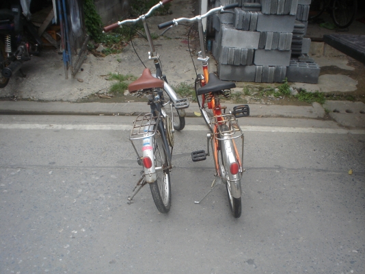 พี่ใหญ่รังสิต  เอาไปเปลี่ยนยางแล้ว  สวยน่ะ  สวยทนครับ