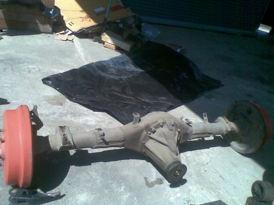 ขายเพลาท้ายโตโยต้าสปรอตไรเดอร์ทั้งชุด