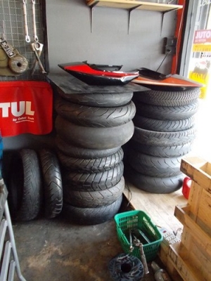 ขายอะไหล่เดิมซุปเปอร์โฟและรุ่นอื่นๆรูปเพียบให้เลือกเปนการตัดสินใจจร้า