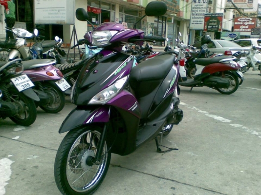 Mio 115 i รุ่นใหม่ล่าสุด ปี 2555 หัวฉีดประหยัดน้ำมันขายถูกราคาส่ง Mio 115 i รุ่นใหม่ล่าสุด ปี 2555 หัวฉีดประหยัดน้ำมันขายถูกราคาส่ง