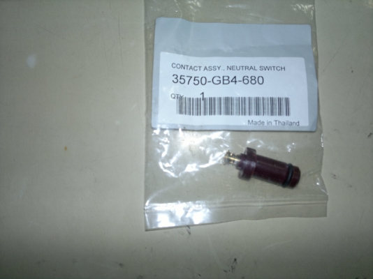 ขายเบาะ ถัง ใมส์ suzuki gp100 sanshiro ขายตามสภาพ