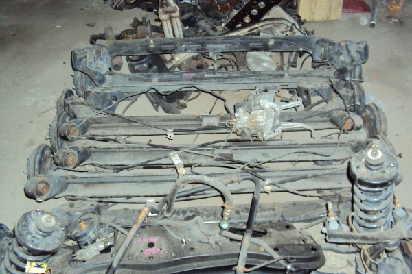 ขายคานหลังรถยนต์ JAZZ / CUBE