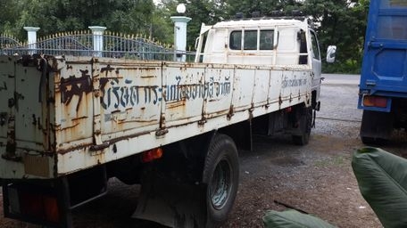 ขาย ISUZU NPR 115 รถห้างแท้ๆ 440000 ต่อรองได้ครับ++++++