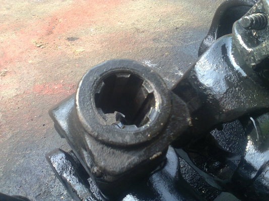 ขายยอยปั้นรถไถทุกรุ่นมือสองพร้อมใช้ 084-6175640 087-3104924