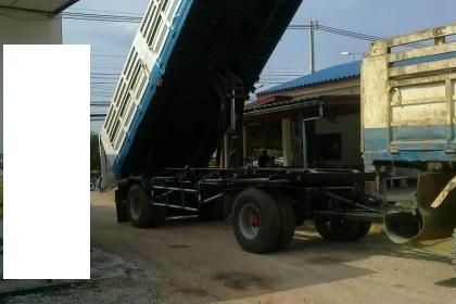 ขายหางพ่วงสองเพลาดั้มพ์ ค่ายพนัส ปี 38 ยาว 6.4 เมตร สภาพพร้อมใช้ โทร 088-4501277 ตลอด 24 ชม.