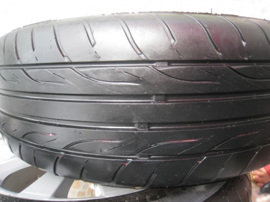 ขายล้อแม็ก Mazda3 16"x6.5" et 52.5 5รู114.3+ยางปี11,12 (081-3747940)