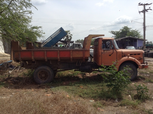 6 ล้อดั้มหน้ายาว สภาพพร้อมใช้งาน มีเล่มทะเบียนพร้อม