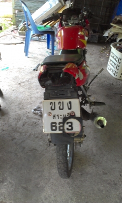 LS 125  เดิม ๆ ขาย  10500  บาท  มีชุดโอน ทบ.ขาด 2 ปี  ราคา คุยได้ครับ