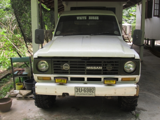 ขาย!!นิสสัน แพทโทรล ดีเซล 6 สูบ 4x4(คานแข็งแท้)