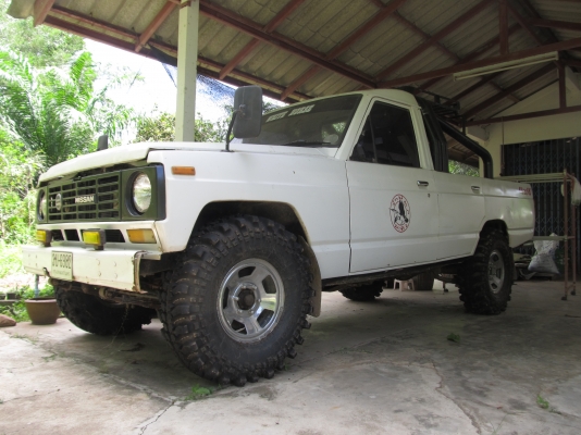 ขาย!!นิสสัน แพทโทรล ดีเซล 6 สูบ 4x4(คานแข็งแท้)