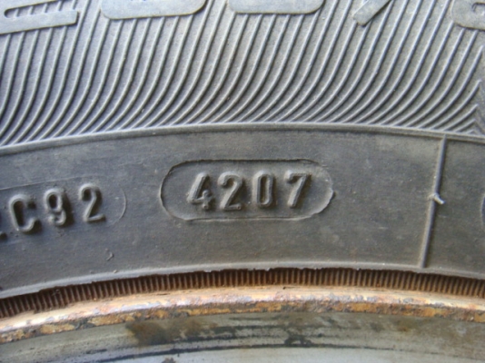 ขายล้อกระทะพร้อมยาง ถอดจาก SUZUKI VITARA ขายล้อกระทะพร้อมยาง ถอดจาก SUZUKI VITARA