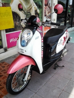 Scoopy-i หัวฉีดประหยัดน้ำมัน สวยๆเครื่องเดิมๆราคาถูกๆครับ