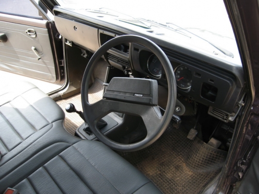 ขายรถ Mazda 1300 ปี35 5เกียร์ ตามสภาพพร้อมใช้งาน