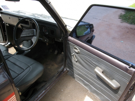 ขายรถ Mazda 1300 ปี35 5เกียร์ ตามสภาพพร้อมใช้งาน