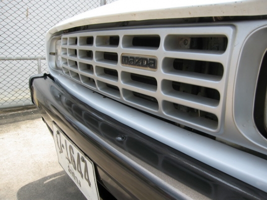 ขายรถ Mazda 1300 ปี34 5เกียร์ มือเดียวออกห้าง ตามสภาพพร้อมใช้งาน