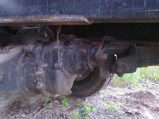 ขาย 10 ล้อแคระ IZUZU 175 แรงม้า ยางใหม่ 10 เส้น ทะเบียนแจ้ง ม.79 แถมเพลา 6 ล้อให้ 1 เพลา พร้อมแหนบ ราคา 720,000.00 บาท