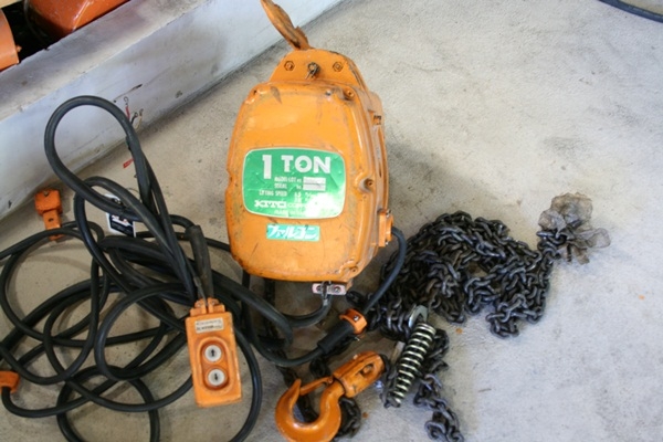 ขายรอกไฟฟ้า   kito   1ton