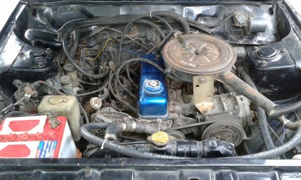 ขายรถเก๋งโบราณ2คันดิสสัน4ประตู120yและฟอร์ดเปิดประทุนสถาพสวย