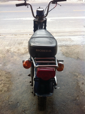 ขอขายชาลี เดิม เครื่องเคยติด แต่จอดนานแล้วไม่ได้ขี่ คาบูร์ ใหม่