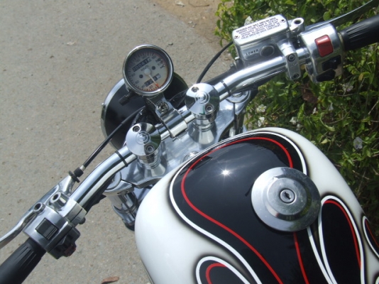 ช๊อปเปอร์ DRAGSTAR 400 ประกอบใหม่เก็บงานใหม่ แต่งโอสูล <<สรรพสามิต>>