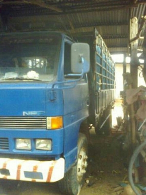 ขาย 6 ล้อ ISUZU NPR 145 (6BB1)ลงเล่มแล้ว เกียร์สั้น พวงมาลัยพาวเวอร์ กระบะยาว5 เมตร ช่วงล่างใหญ่ Fแล้ว ยาง 8.25. เครื่องแรง แน่น ดี คัซซีสวย สวยมากสวยจัดตลอดเส้น พร้อมโอน พร้อมใช้งานได้เลย...