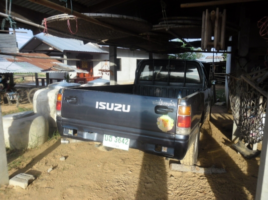 รถกระบะISUZU ปี 2539  ตอนเดียว เครื่อง90 พวงมาลัยธรรมดาเครื่องดีคันสวยเอกสารทะเบียนพร้อม