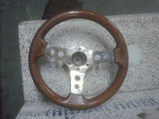 ขายพวงมาลัยรถยนต์ถูกๆมี5วง