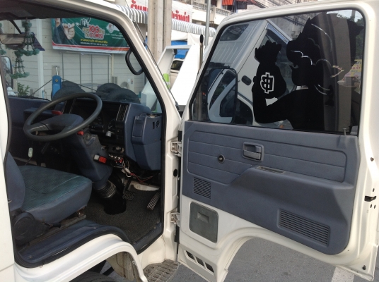ขายหัวเก๋ง ISUZU NPR ตาหวาน ( เฉพาะหัว ) สวยๆๆ