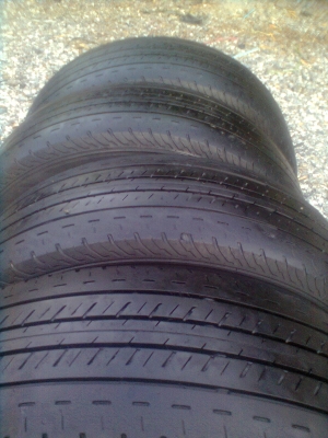 ขายแม็กออนิวเชฟพร้อมยาง 6รู ขอบ16 215/65R16 ยางบริสโตร์ ปี09  1 ชุด