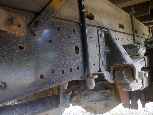 ขาย NPR 120 ฝาขาว ปี 39 ยาว 4.3  เฟืองF  เครื่องดี แชชซีสวย มีแอร์พร้อมครับ