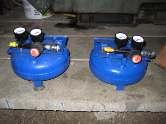 ขายถังลมพร้อมเกจ์ 1,200 ไว้ติดตั้งปั้ม 7ครีบ