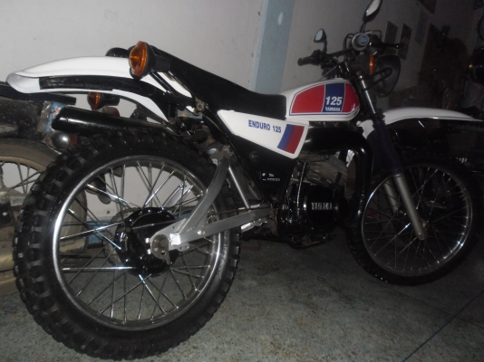 ขายCrm80  โกดังราคาซอฟๆเครื่องดีมาก แรงๆสภาพสวยครับ