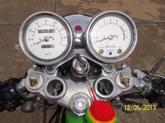 ขออนุญาติฝากขายมอไซค์คับ SR400 ขออนุญาติฝากขายมอไซค์คับ SR400