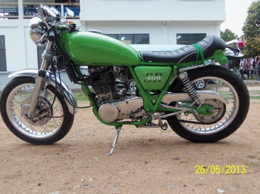 ขออนุญาติฝากขายมอไซค์คับ SR400 ขออนุญาติฝากขายมอไซค์คับ SR400
