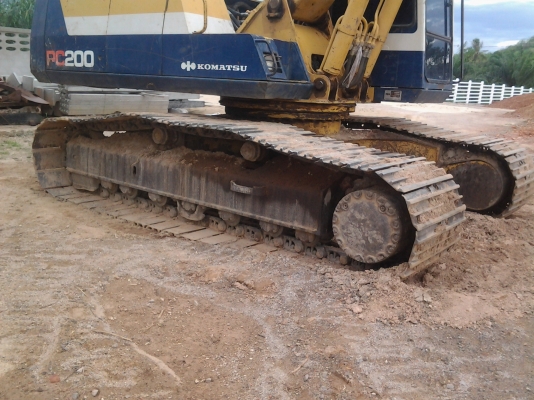 ขายแม็กโครKoMATSU 200,5รถสวยพร้อมใช้เอกสารเล่มทะเบียนเก่านอกยี่ปุ่นสิงปี