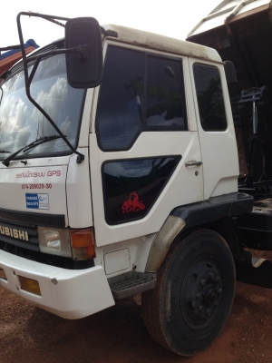 ขาย มิตซู 6 ล้อดั๊มใหญ่ 195 แรงม้า / ยาง 900-20 / กระบะดั๊มยาว 3.7 เมตร