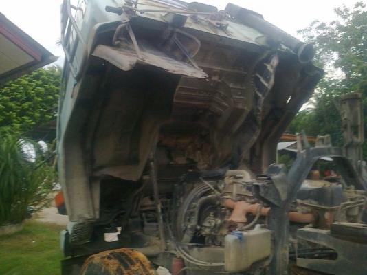 Rocky 240 Hp นางฟ้าแท้ สวยๆ เดิมๆ ดัมพ์สามมิตรลอนเฉียง (ทีมงานรถคุณภาพ) Rocky 240 Hp นางฟ้าแท้ สวยๆ เดิมๆ ดัมพ์สามมิตรลอนเฉียง (ทีมงานรถคุณภาพ)