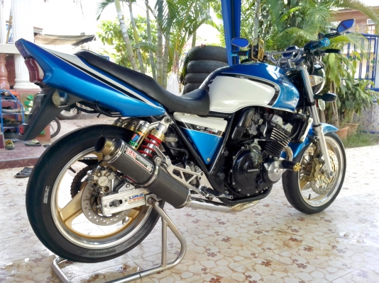 ขายCB400ปี98แท้ๆอินวอย+สรรพสามิตแท้เครื่องดีแน่นๆสวยๆบิดติดมือ