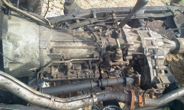 ขายคัทซีnissan terrano4wพร้อมอุปกรณ์