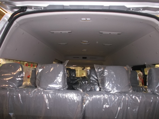 ขาย นิสสันตู้พร้อมตกแต่ง ส่วนลด 100,000