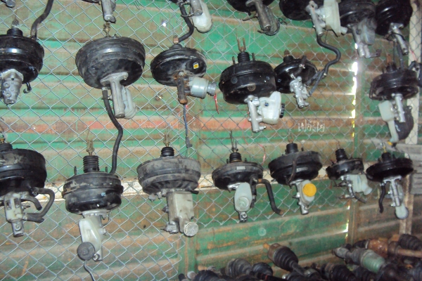 ขายหม้อลมเบรกรถยนต์ มีให้เลือกเกือบทุกรุ่น ราคาถูก ขายหม้อลมเบรกรถยนต์ มีให้เลือกเกือบทุกรุ่น ราคาถูก