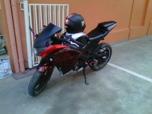 ขายแฟริ้งท้ายcbr 1000 + เบาะ  ราคา 1600-